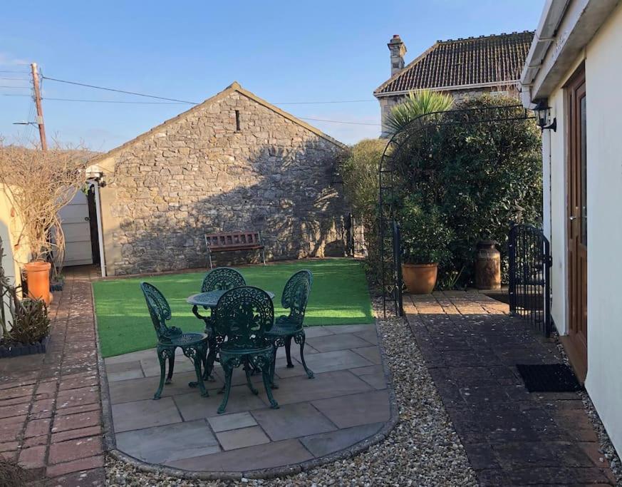 The Stables At Nyland View, Apartment